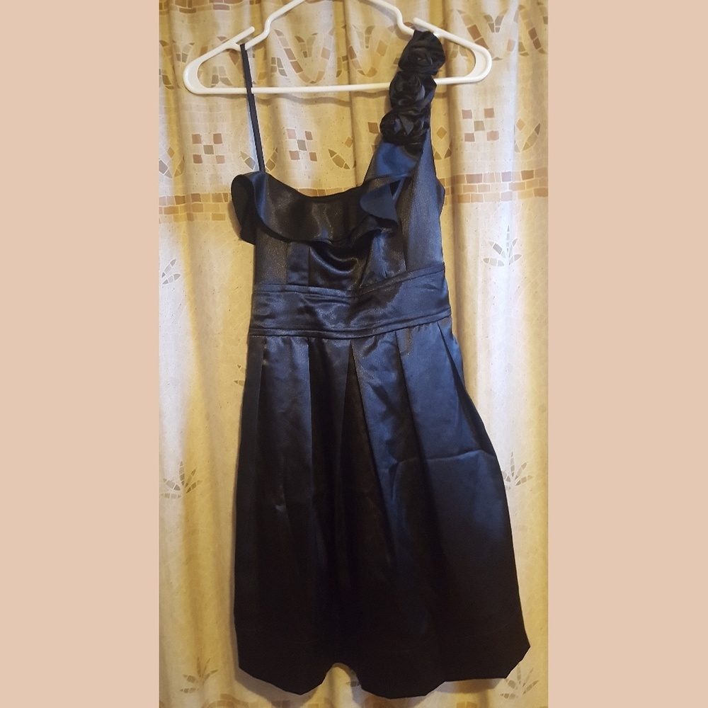One-Shoulder Black Dress